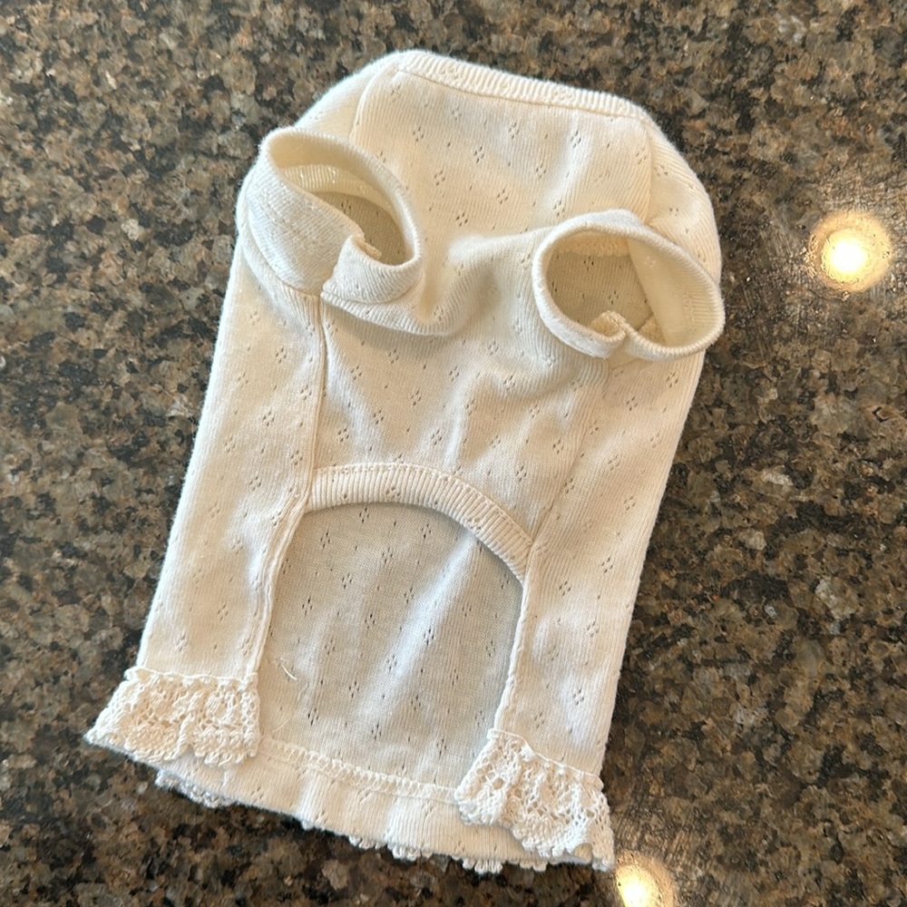 EUC XS Louisdog Boutique Cream Pointelle Lace Tee! 🐶 - Picture 5 of 10